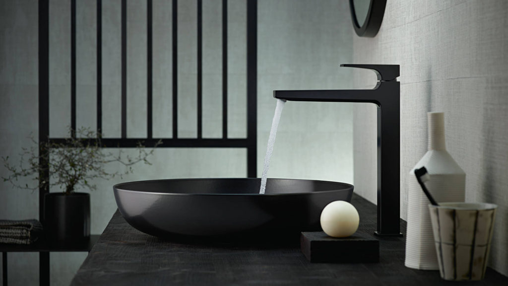 finish-plus_key-visual_matt-black_ambience_16x9